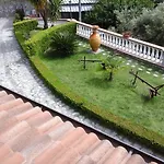 Lorto Degli Ulivi ベッド・アンド・ブレックファスト 3*