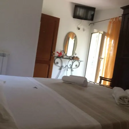 Lorto Degli Ulivi 3* Stilo