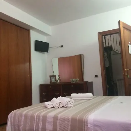 Lorto Degli Ulivi 3* Stilo