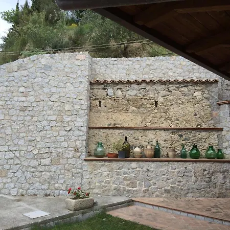 Lorto Degli Ulivi Stilo