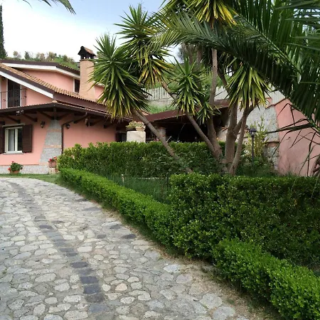 Lorto Degli Ulivi Bed & Breakfast